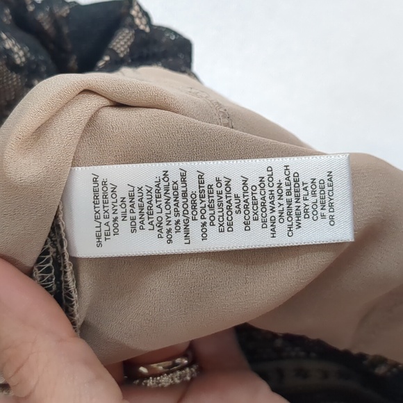 Ann Taylor Loft Women's Black Lace Peplum Style Top Size 0 EUC - Picture 7 of 10